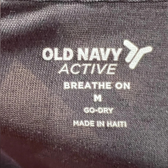 Old Navy workout top - Picture 5 of 5
